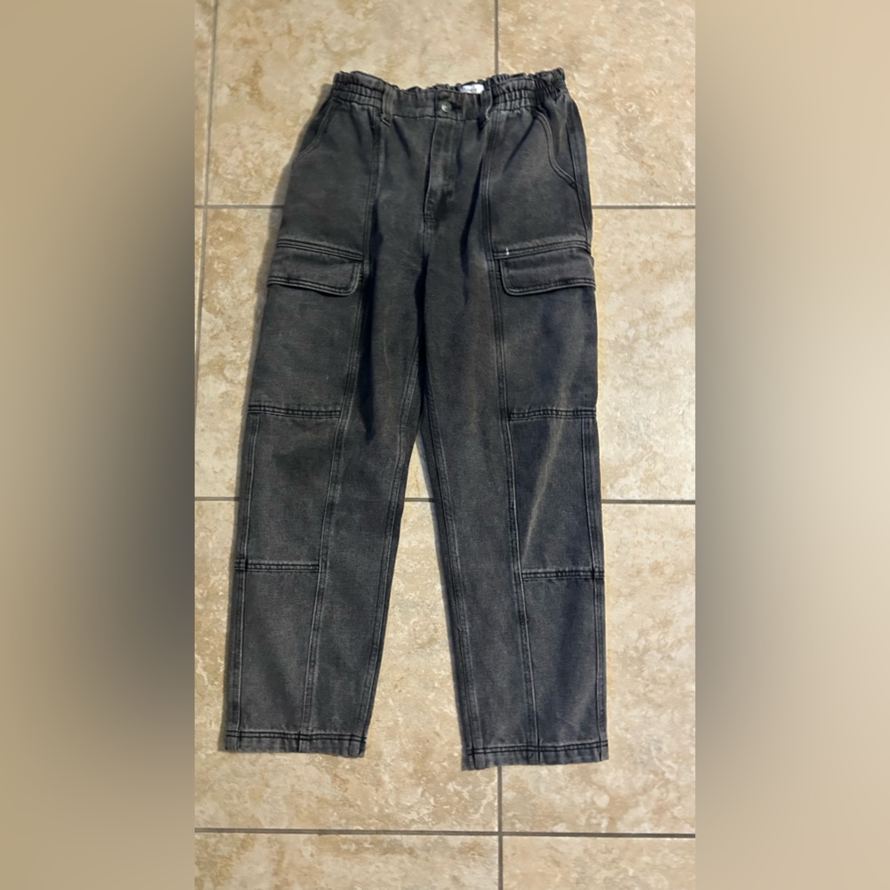 Simple society, cargo pants